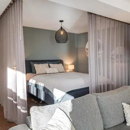 Alpen Bijou Mit Bergkulisse&liebe Zum Detail *