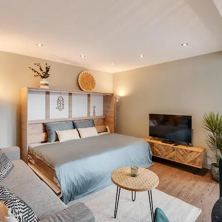 Alpen Bijou Mit Bergkulisse & Liebe Zum Detail ادلبودن